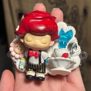 POPMART Dimoo “Love Fountain” from Dating series phone cover